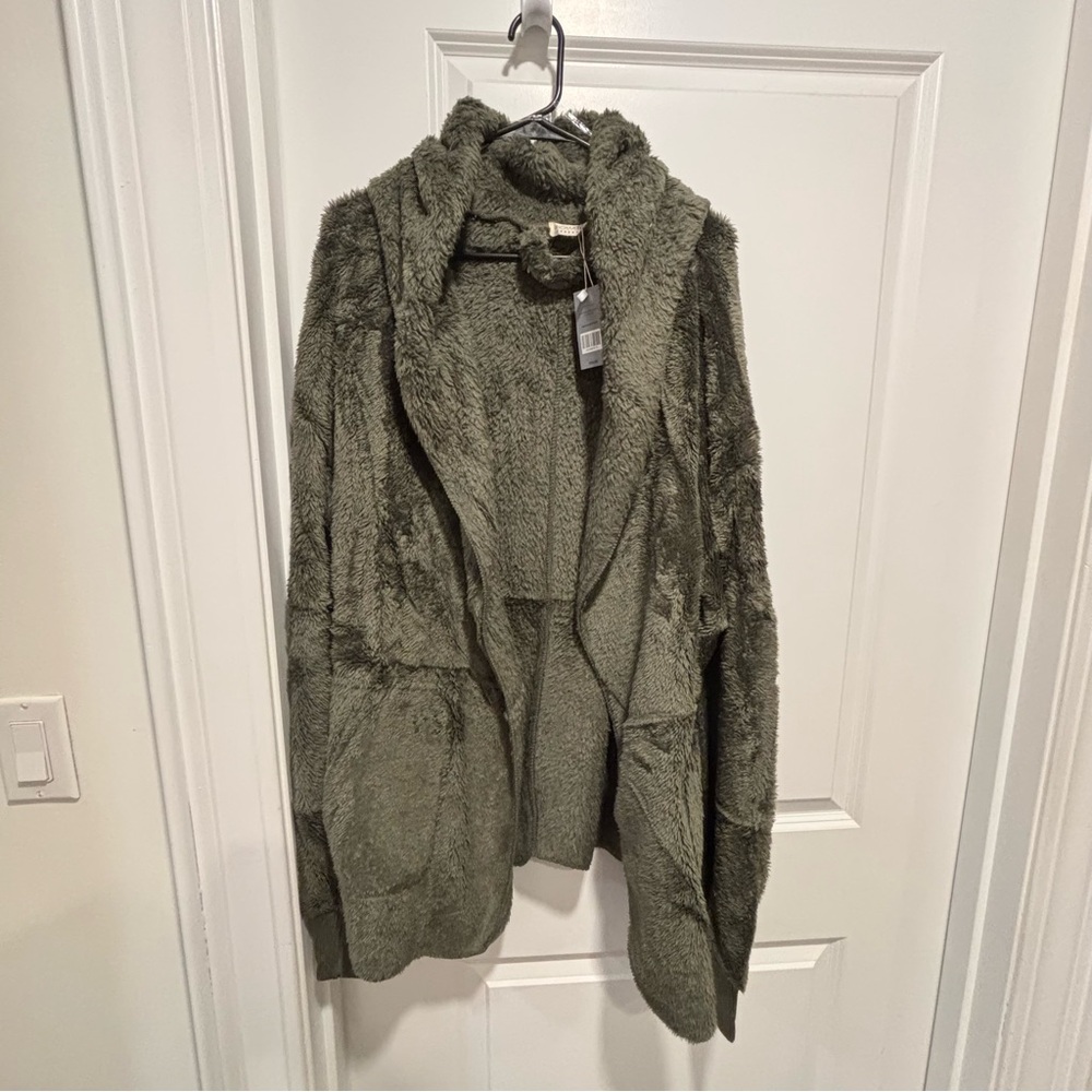 Uncharted Threads shawl, from Paper Source olive sweater cardigan NWT! SOLD OUT!